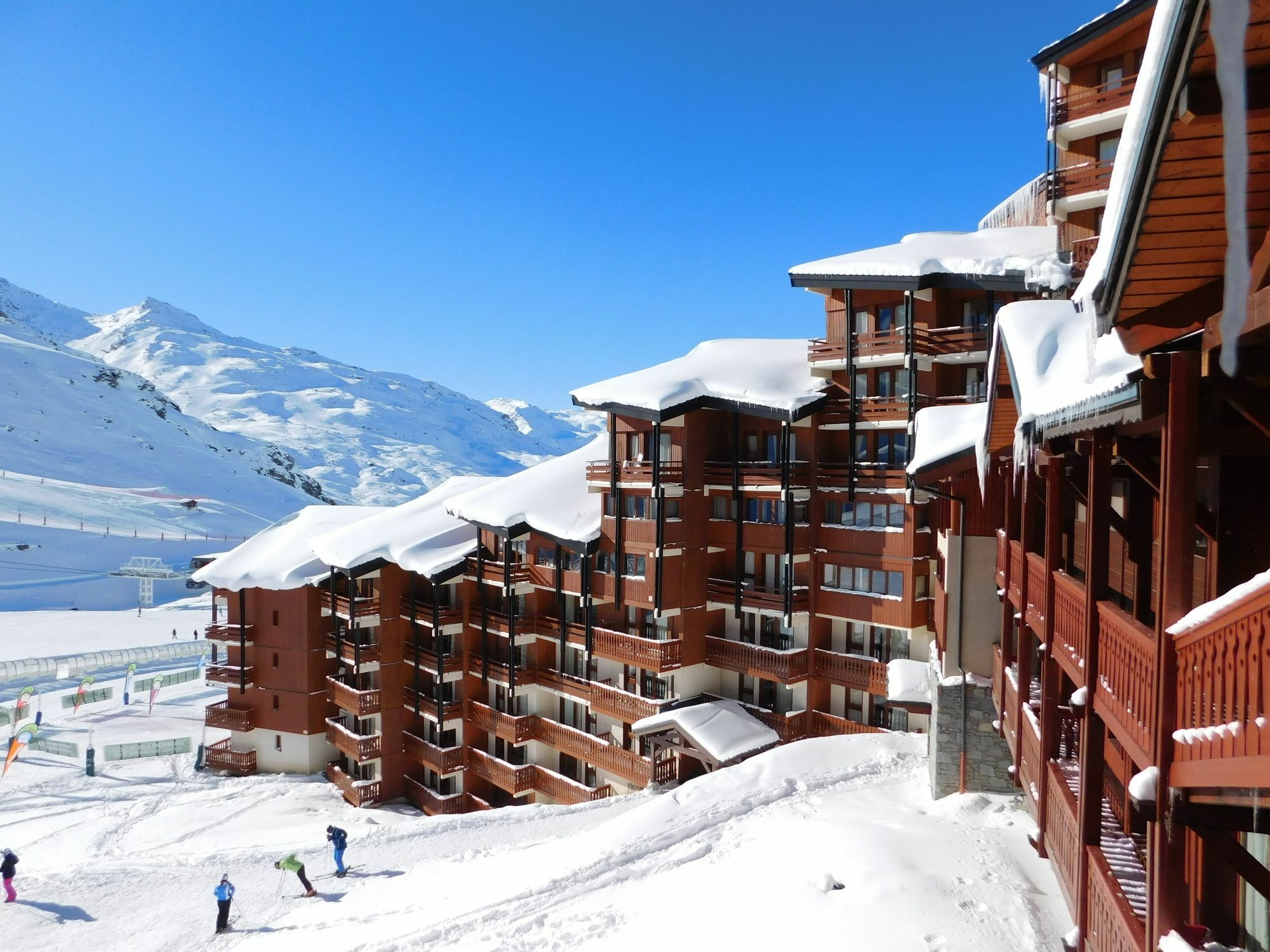 Le Cheval Blanc - Village Montana Val Thorens Eksteriør billede